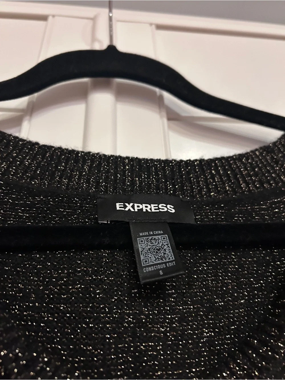 Express Cropped Crewneck Metallic Sweater Black Gold Size Small